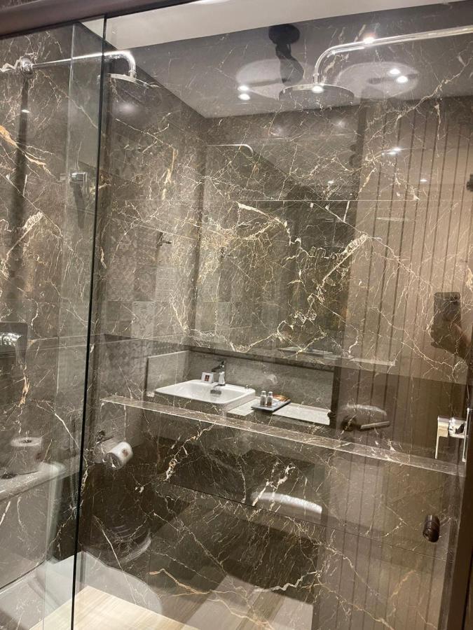 Quarto Triplo Standard